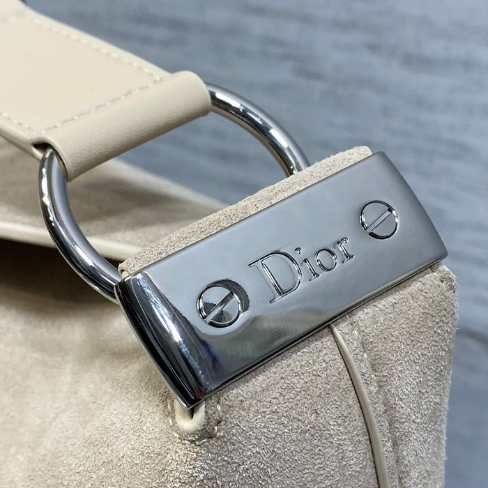 DIOR マット牛皮革バッグ ディオリー サイズ:31.5x25cm