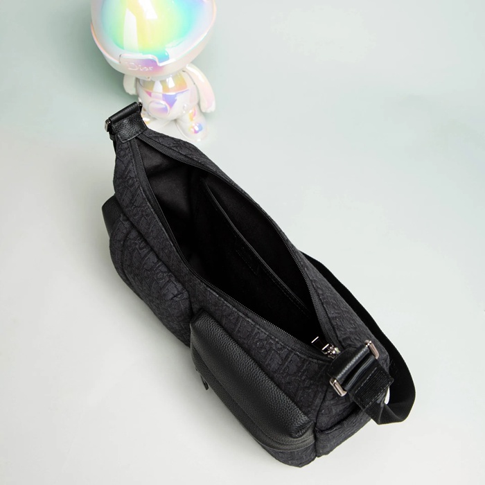 DIOR プリント餃子バッグ ライダーソフト サイズ:36x30.5x14.5cm