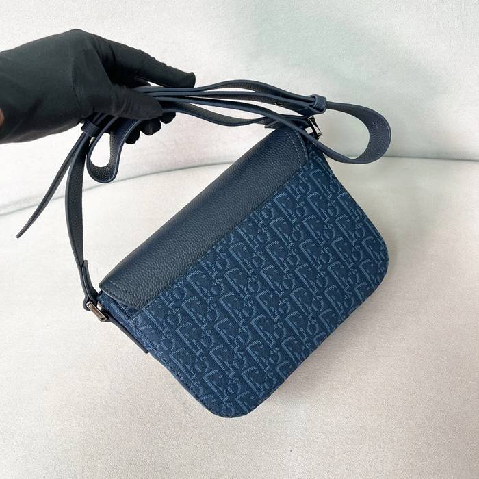 DIOR サドルメッセンジャー 小 サイズ:23x18cm