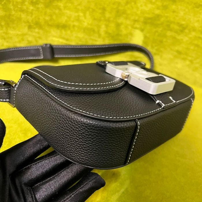 DIOR サドルメッセンジャー 荔枝紋牛皮 サイズ:19.5x13x4.3cm
