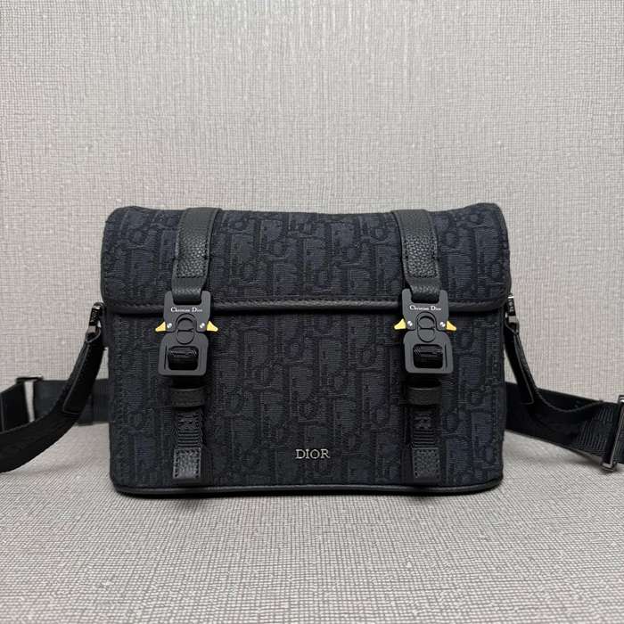 DIOR 9271 モノグラム×レザーフラップメッセンジャー ヒットザロード サイズ:24x18cm DIOR 9271 モノグラム×レザーフラップメッセンジャー ヒットザロード サイズ:24x18cm