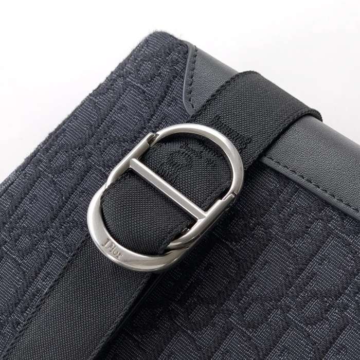 DIOR 2DBCA627YUS プリントフラップメッセンジャー ジェット ブラック サイズ:20x15x7.5cm
