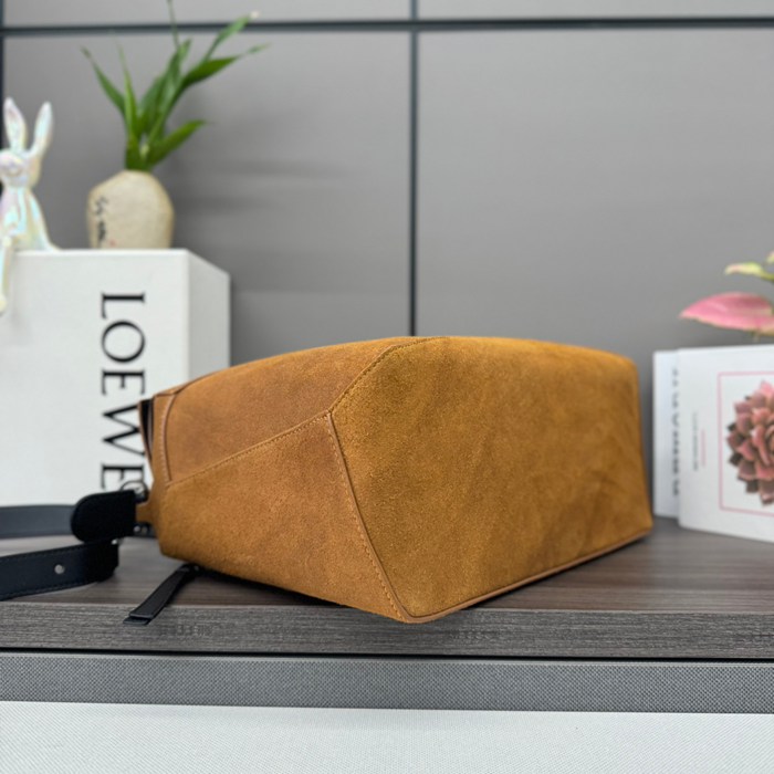 LOEWE 062433 大パズルハンドバッグ サイズ:33x21x17cm