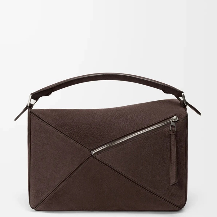 LOEWE 9172 大粒面牛バエル パズル サイズ:33x21.5x17.5cm