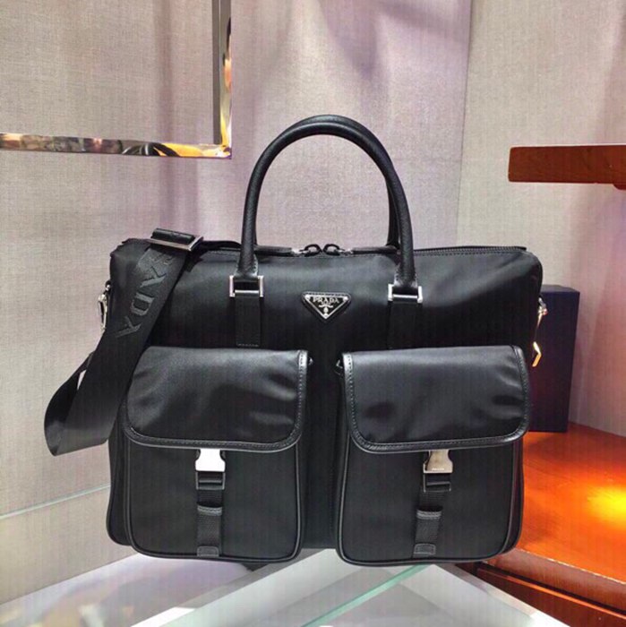 PRADA 2VE017 ナイロンブリーフケース サイズ:40x32cm