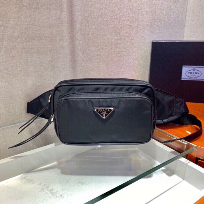 PRADA 1BL010 ウエストバッグ サイズ:21x12.5x4.5cm