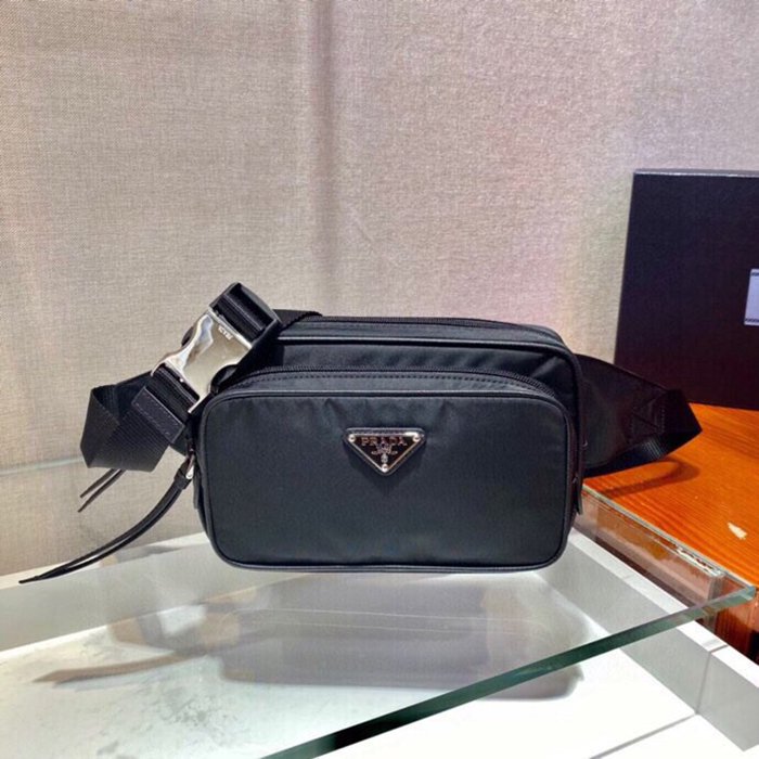 PRADA 1BL010 ウエストバッグ サイズ:21x12.5x4.5cm
