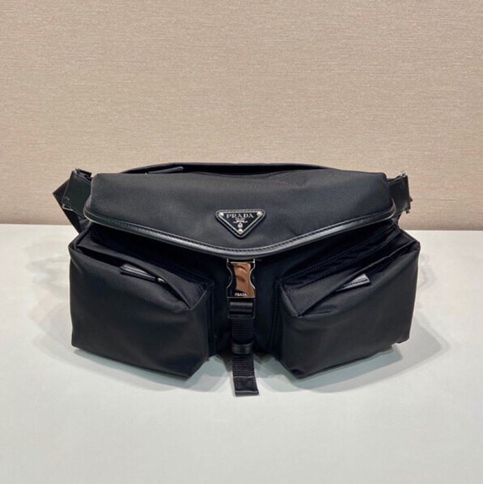 PRADA 2VH175 ショルダー サイズ:27x18cm PRADA 2VH175 ショルダー サイズ:27x18cm
