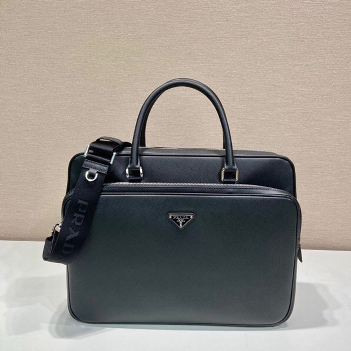 PRADA 2VE021 ブリーフケース サイズ:37x28x8.5cm
