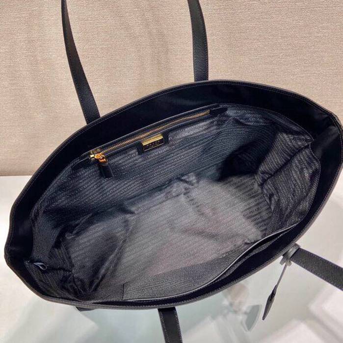 PRADA 1BG527 トート サイズ:43x31x15cm