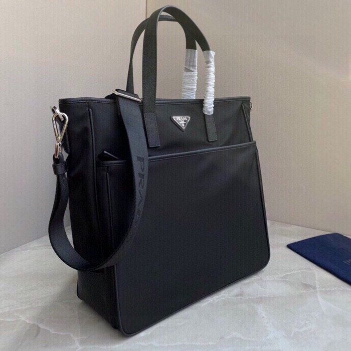 PRADA 2VG032 メンズバッグ サイズ:35x34x10cm