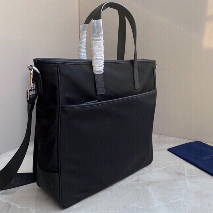 PRADA 2VG032 メンズバッグ サイズ:35x34x10cm