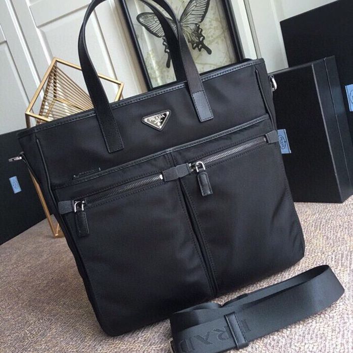 PRADA 2VG860 メンズバッグ サイズ:34x34.5cm