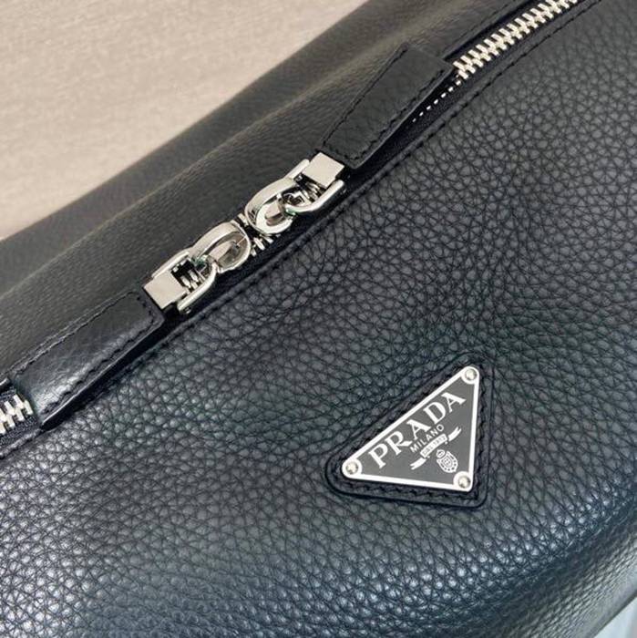 PRADA 2VH182 メッセンジャー 小 サイズ:31.5x25x14cm