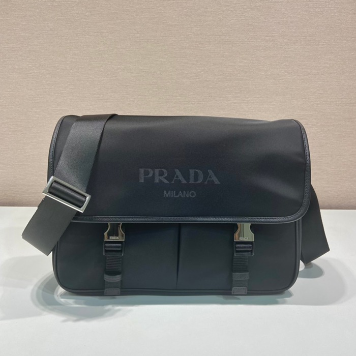 PRADA VA0768 メッセンジャー サイズ:32x24x12cm PRADA VA0768 メッセンジャー サイズ:32x24x12cm