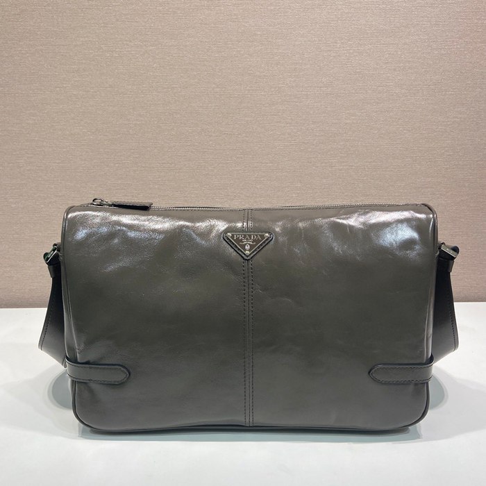 PRADA 2VH187 オイルワックスメッセンジャー サイズ:35x22x12cm PRADA 2VH187 オイルワックスメッセンジャー サイズ:35x22x12cm