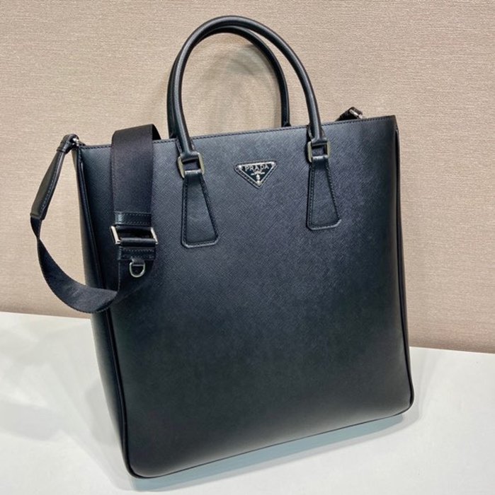 PRADA 2VG115 メンズハンドバッグ サイズ:38x36cm