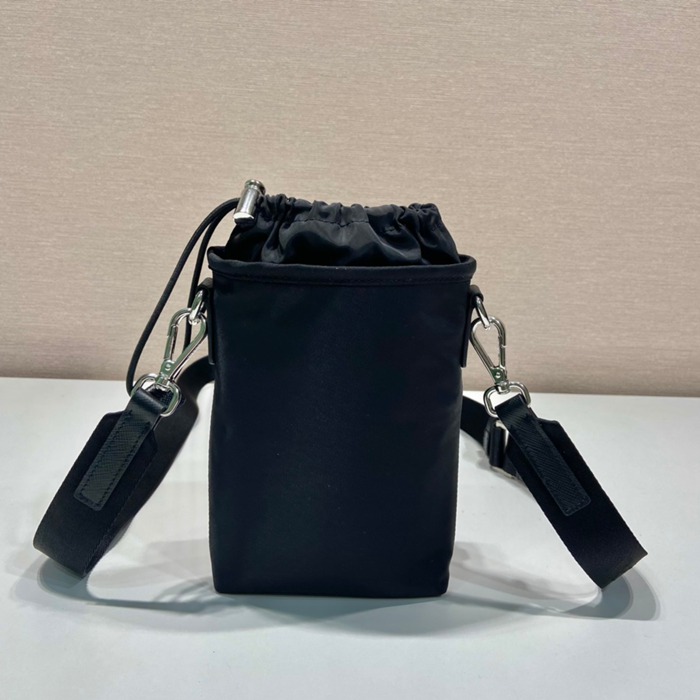 PRADA 2ZH155 スマホケースバッグ サイズ:18x13cm