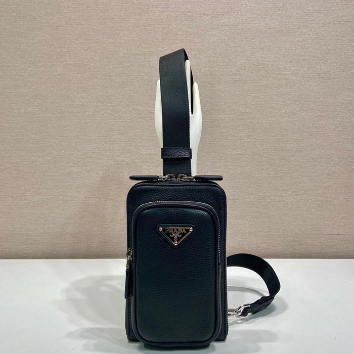PRADA 2VH195 鹿革スマホバッグ サイズ:18x11.5cm PRADA 2VH195 鹿革スマホバッグ サイズ:18x11.5cm