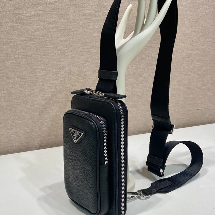 PRADA 2VH195 鹿革スマホバッグ サイズ:18x11.5cm