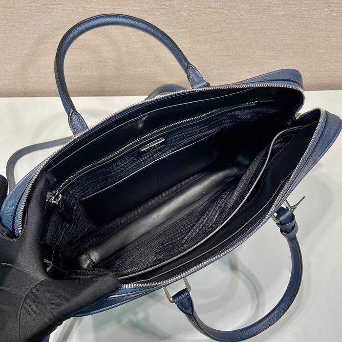 PRADA 新款0368 超薄ブリーフケース サイズ:37x28x3.5cm