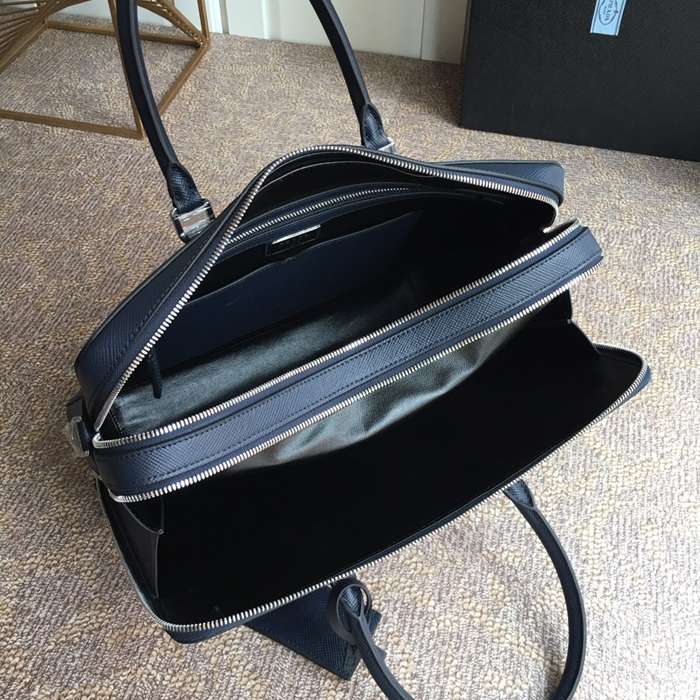 PRADA 最新メンズバッグ 0366B 青 サイズ:36.5x28cm