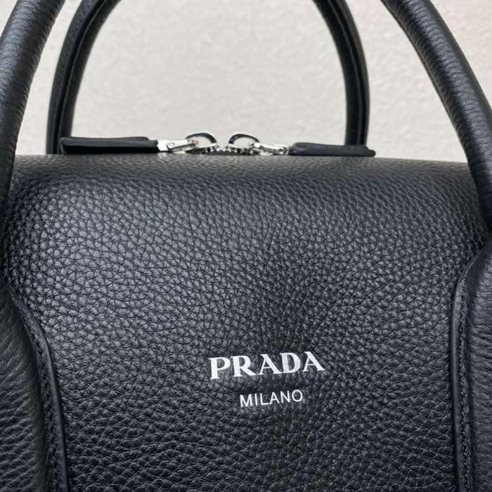 PRADA 2VC035 レザートラベルバッグ サイズ:50x33x19cm