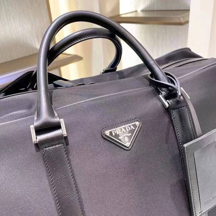 PRADA 2VC013 パラシュートトラベルバッグ サイズ:55x33x27cm