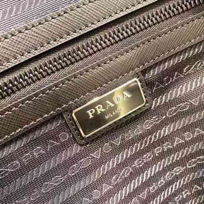 PRADA 2VC013 パラシュートトラベルバッグ サイズ:55x33x27cm