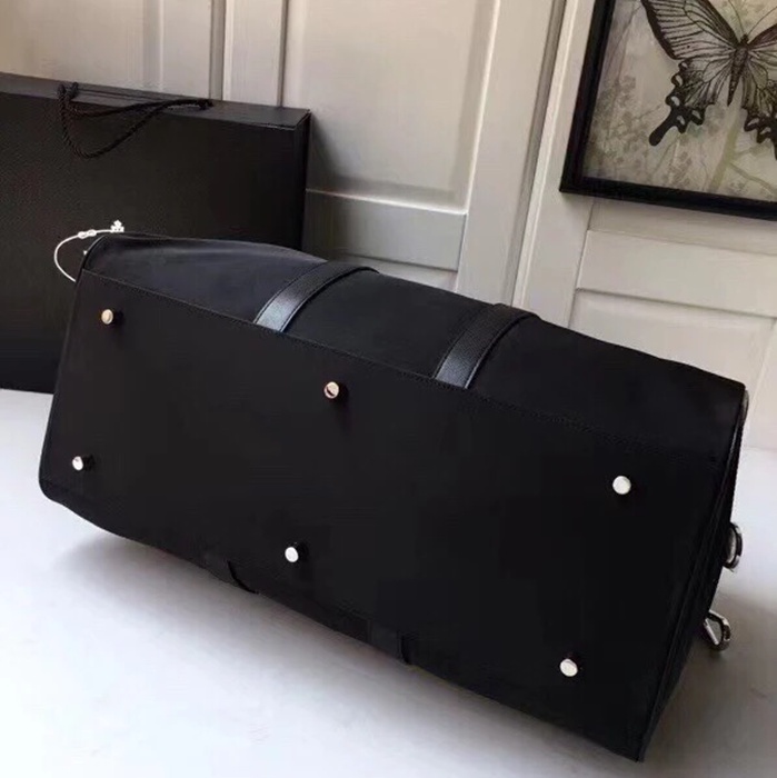 PRADA 1V19S パラシュート素材トラベルバッグ サイズ:48x26x16.5cm