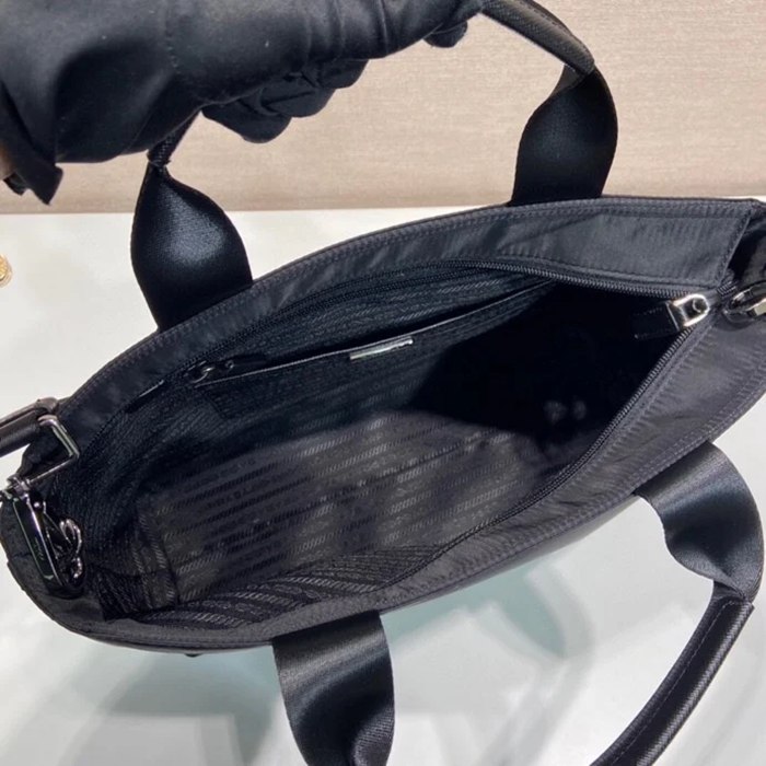 PRADA 1BG876A ナイロンブリーフケース ユニセックス サイズ:34x26x12cm