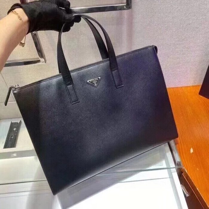 PRADA 2VG039 十字紋ブリーフケース サイズ:40x30cm