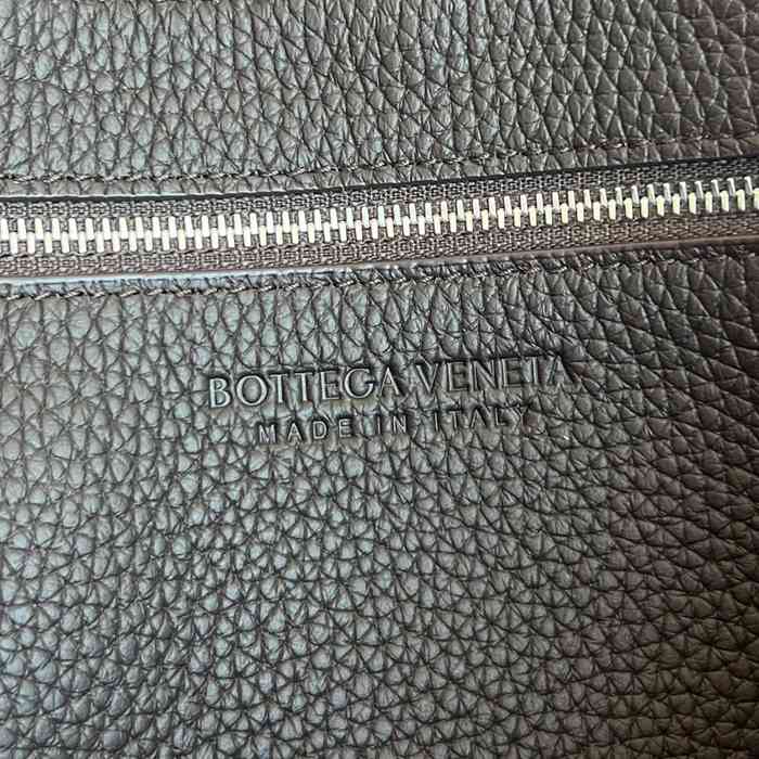 BOTTEGA VENETA BV 815796 ディアゴ斜め掛け サイズ:32x21.5cm