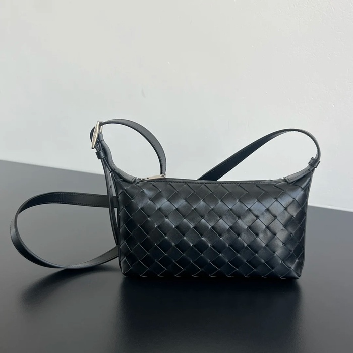 BOTTEGA VENETA BV 844018 トラベラーフォンショルダー サイズ:20x12x5.5cm