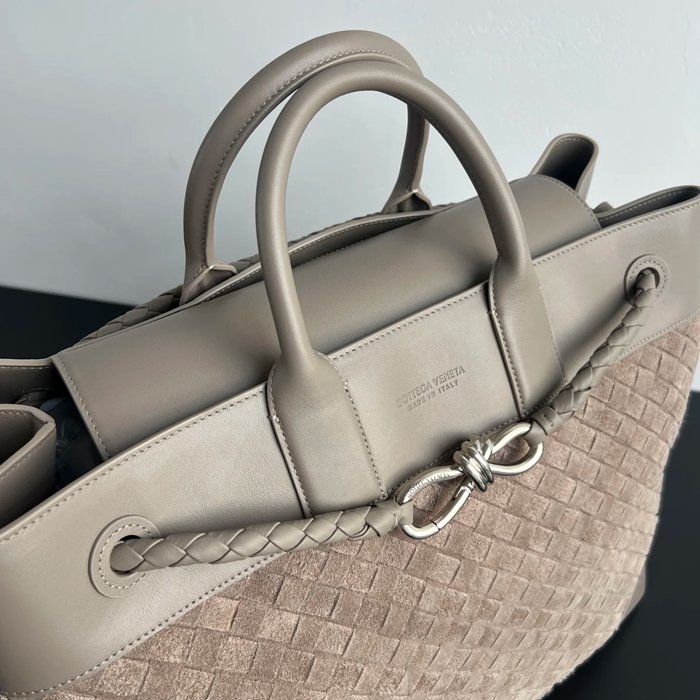 BOTTEGA VENETA BV 827066 メタルノットハンドバッグ アンディアーモ サイズ:43x39x20cm