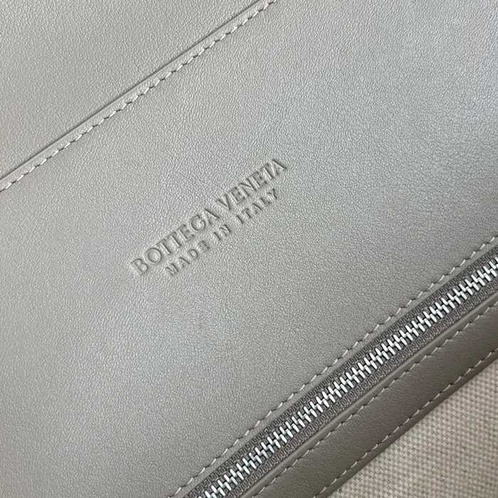 BOTTEGA VENETA BV 827066 メタルノットハンドバッグ アンディアーモ サイズ:43x39x20cm