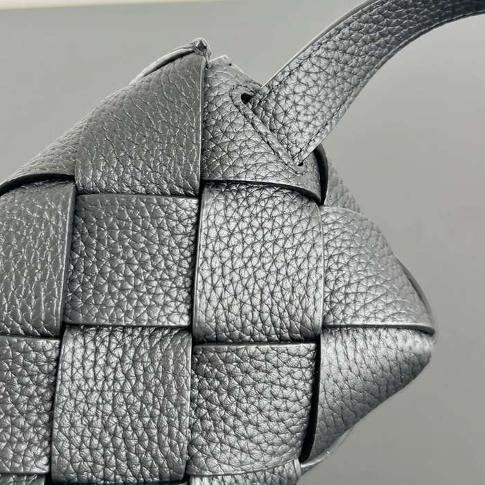 BOTTEGA VENETA BV 805773 粒面牛皮ウエストバッグ ディアゴ サイズ:19x10cm