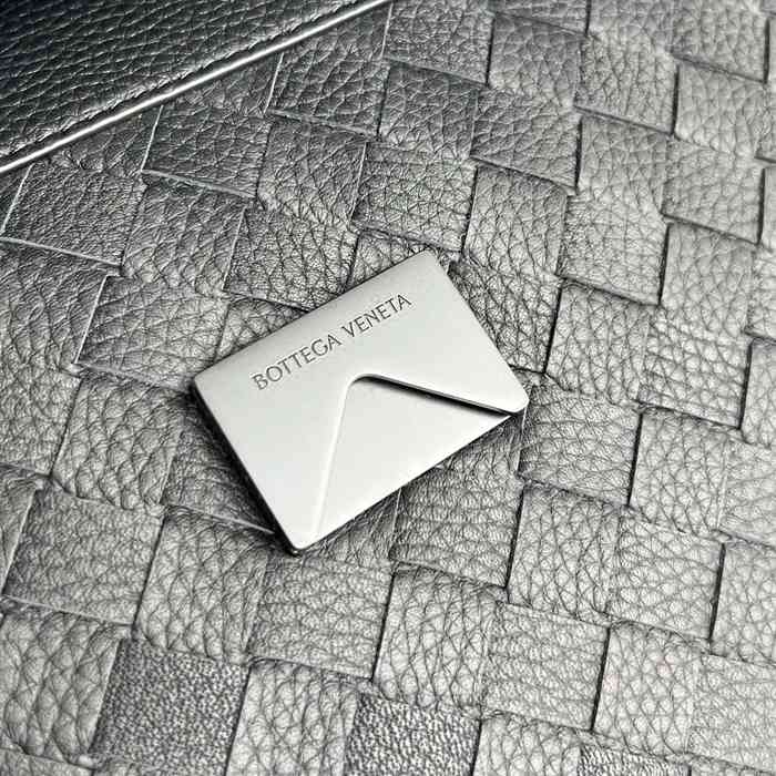 BOTTEGA VENETA BV 807715 新作粒面斜め掛け アンディアーモ サイズ:37x26x13cm