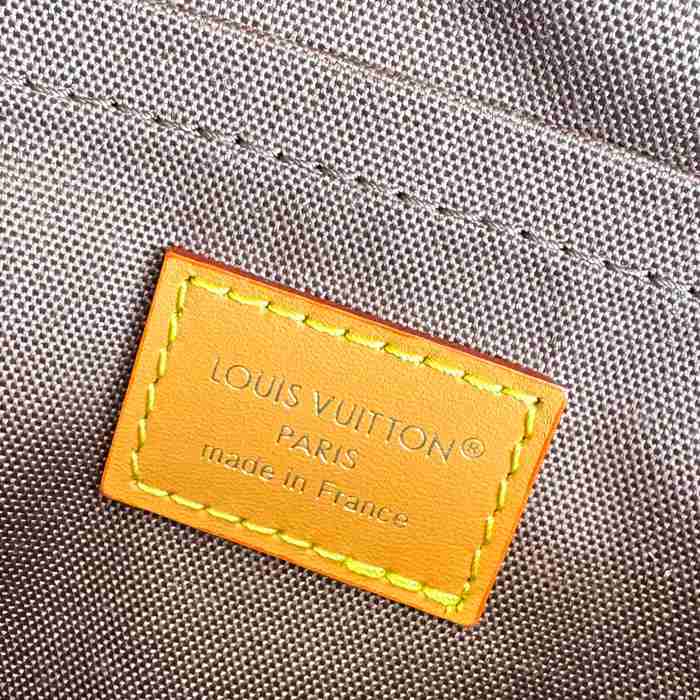 LOUIS VUITTON M14014 アマゾーヌ 斜め掛け サイズ:20x13.5cm