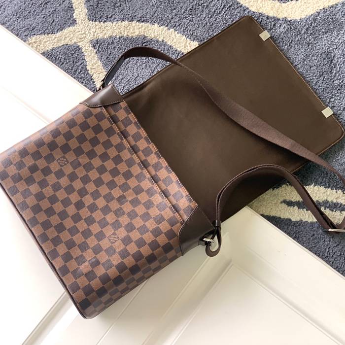 LOUIS VUITTON N41029 ディストリクト ハンドバッグ サイズ:33x29cm