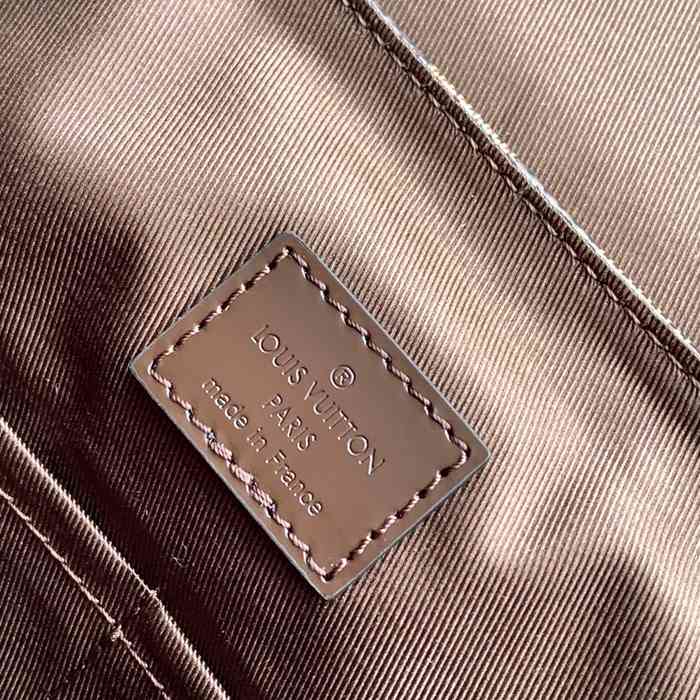 LOUIS VUITTON N41029 ディストリクト ハンドバッグ サイズ:33x29cm