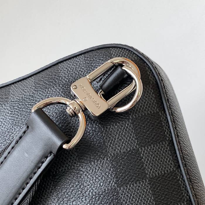 LOUIS VUITTON M46344 アベニュー ショルダー サイズ:31x20x10cm