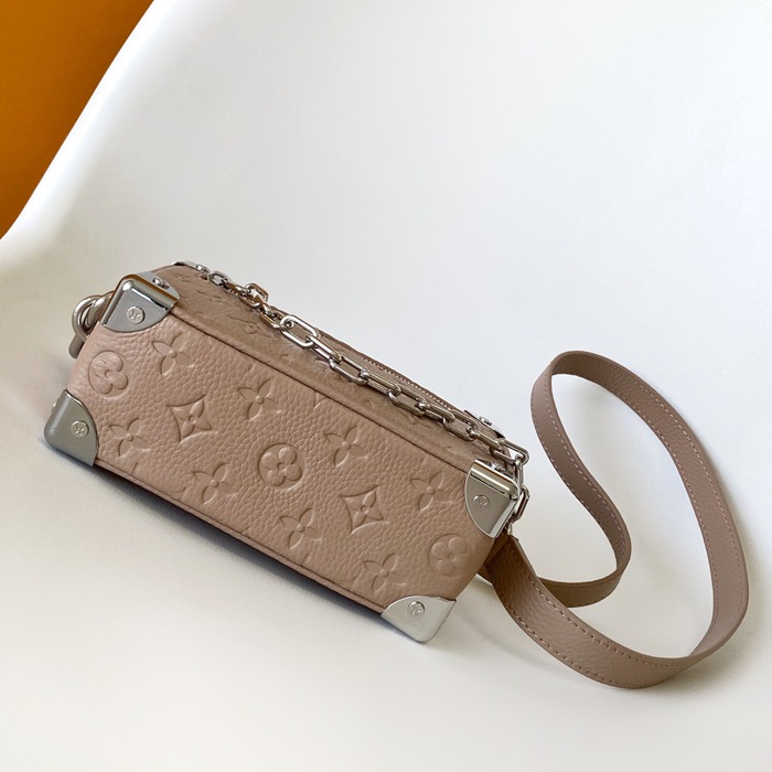 LOUIS VUITTON M13868 ミニソフトトランク サイズ:18.5x13cm