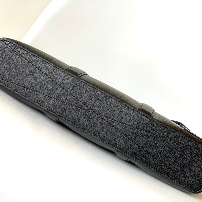 LOUIS VUITTON M59159 ブリーフケース サイズ:39x29cm