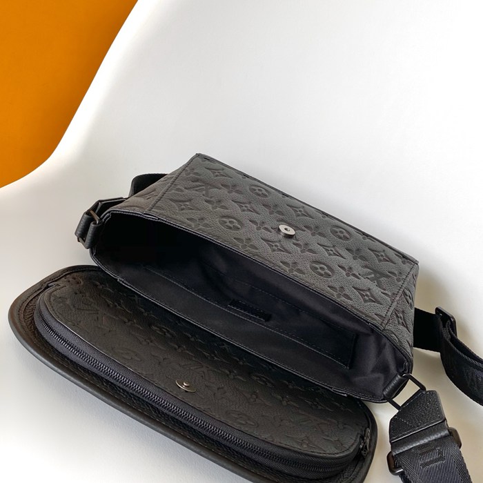 LOUIS VUITTON M14874 パルス メッセンジャー サイズ:26.6x17x11cm