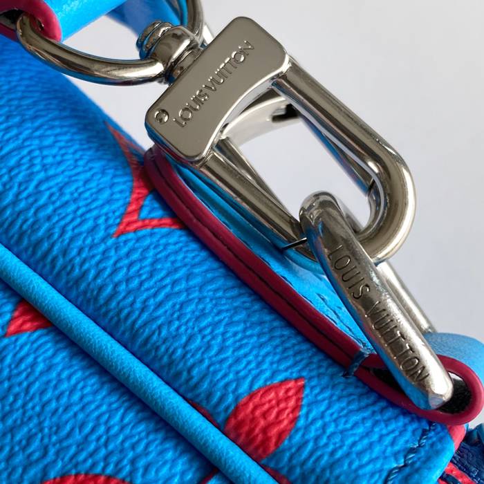 LOUIS VUITTON M14685 ダニューブ 斜め掛け サイズ:21x16cm