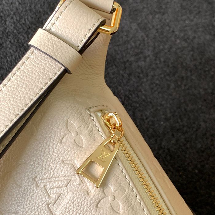 LOUIS VUITTON M44836 バンバッグ 胸バッグ サイズ:37x20x14cm