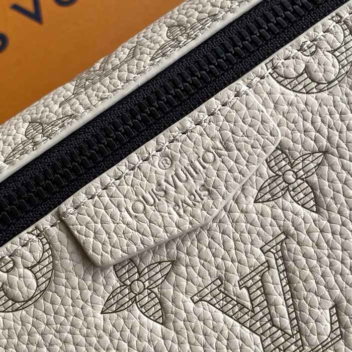 LOUIS VUITTON M14912 パルス メッセンジャー サイズ:26.6x17x11cm