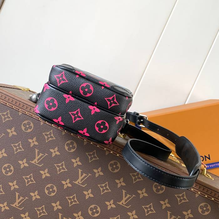 LOUIS VUITTON M13898 アマゾーヌ 斜め掛け サイズ:20x13.5cm