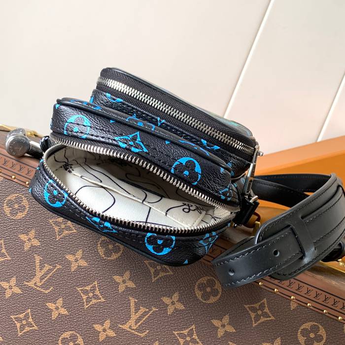 LOUIS VUITTON M13898 アマゾーヌ 斜め掛け サイズ:20x13.5cm
